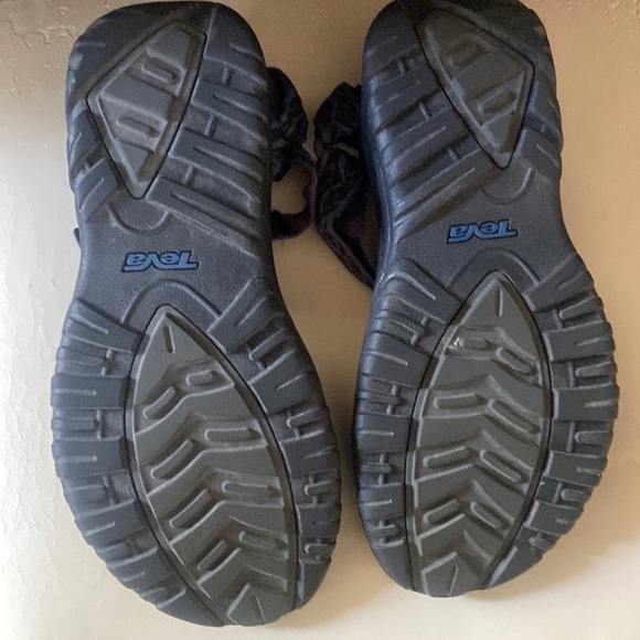 Teva Men's Hurricane 4 Sandals - Picture 9 of 9